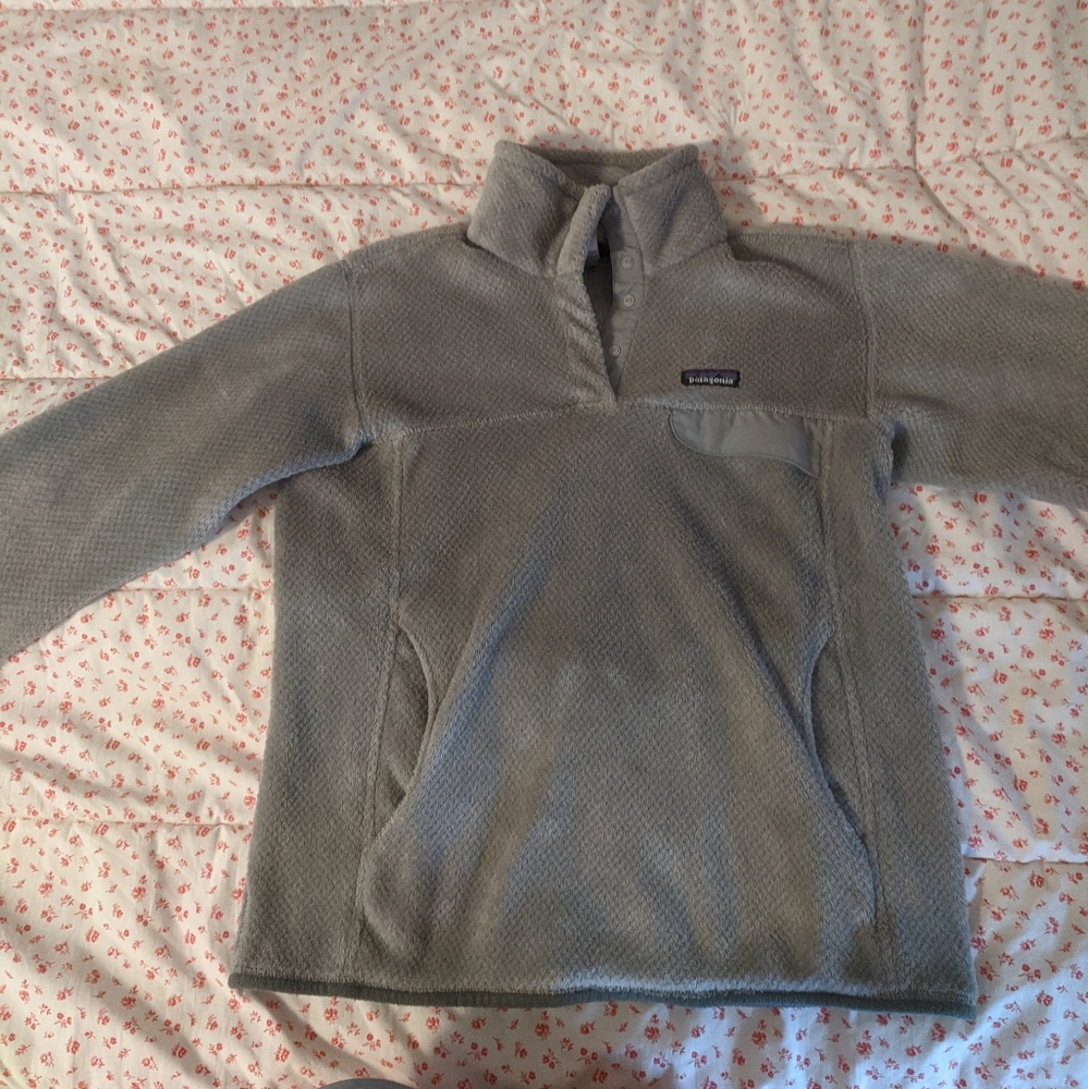 Patagonia Grey 1/4 Button/Snap Up Women's Medium